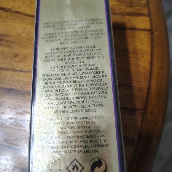 White Diamonds Perfume - Picture 3 of 4